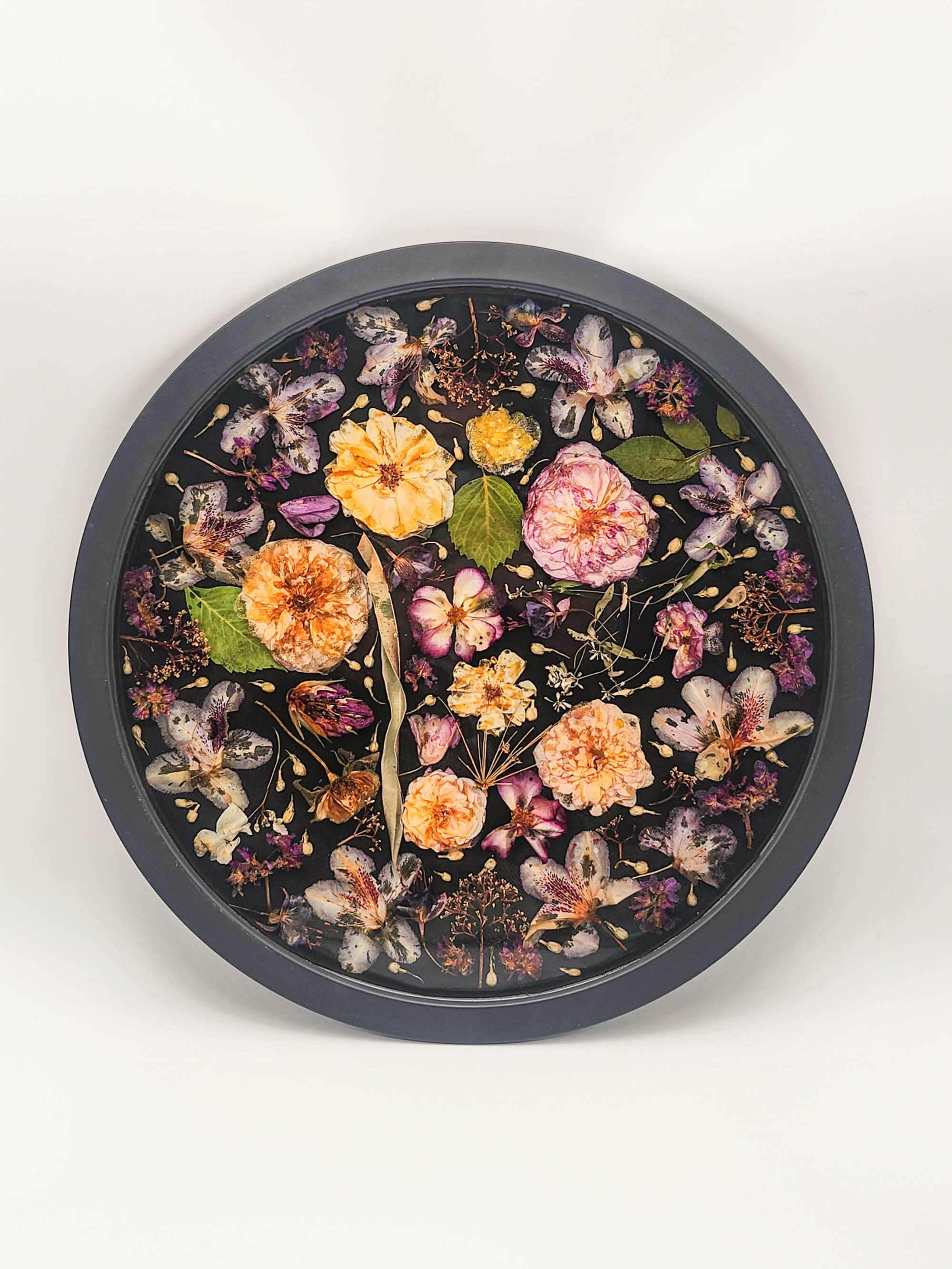 Stolik kawowy -  "Natura jest zawsze w ruchu.."